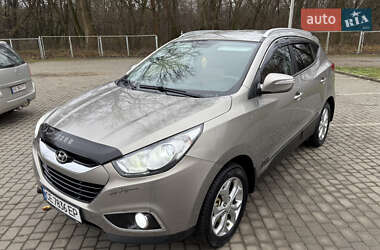 Внедорожник / Кроссовер Hyundai ix35 2010 в Черновцах