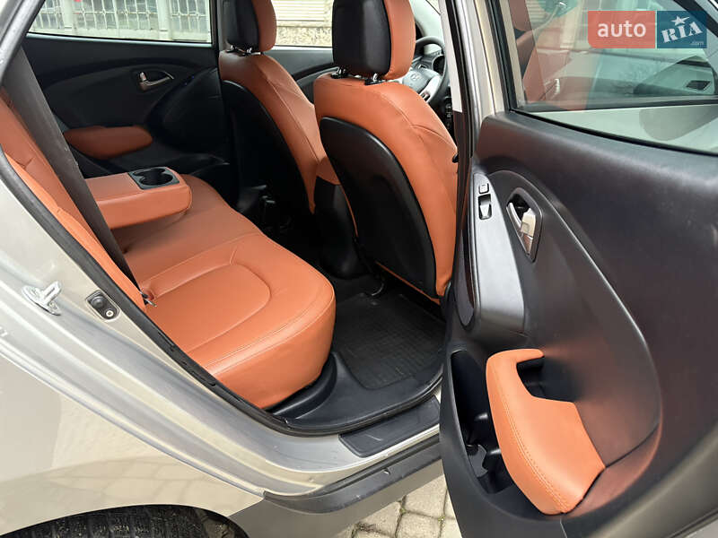 Внедорожник / Кроссовер Hyundai ix35 2010 в Черновцах фото 15 Внедорожник / Кроссовер Hyundai ix35 2010 в Черновцах