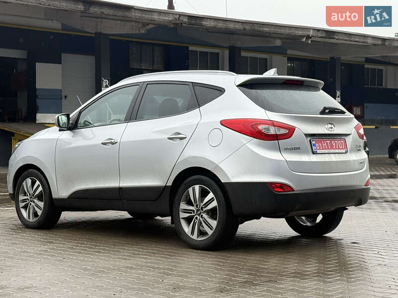 Внедорожник / Кроссовер Hyundai ix35 2015 в Ровно
