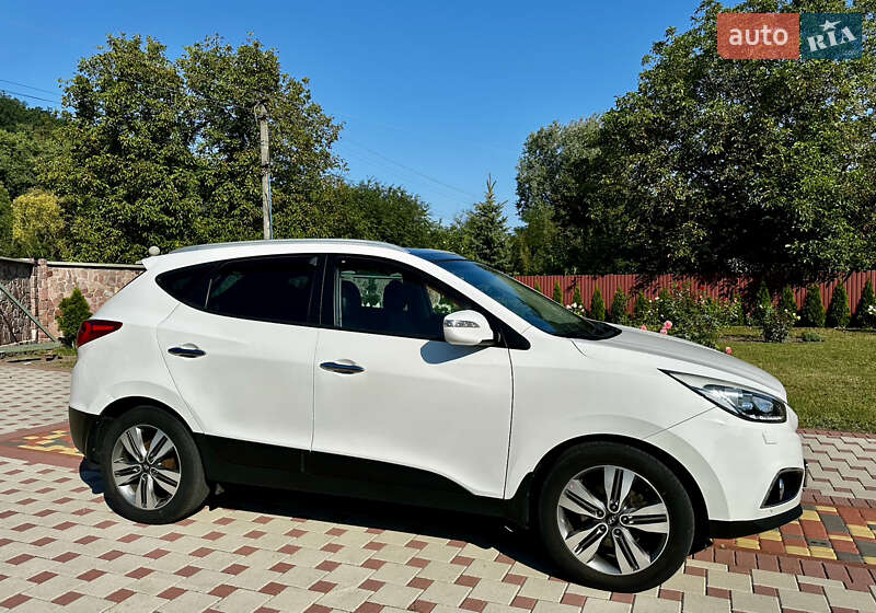 Внедорожник / Кроссовер Hyundai ix35 2013 в Киеве фото 2 Внедорожник / Кроссовер Hyundai ix35 2013 в Киеве