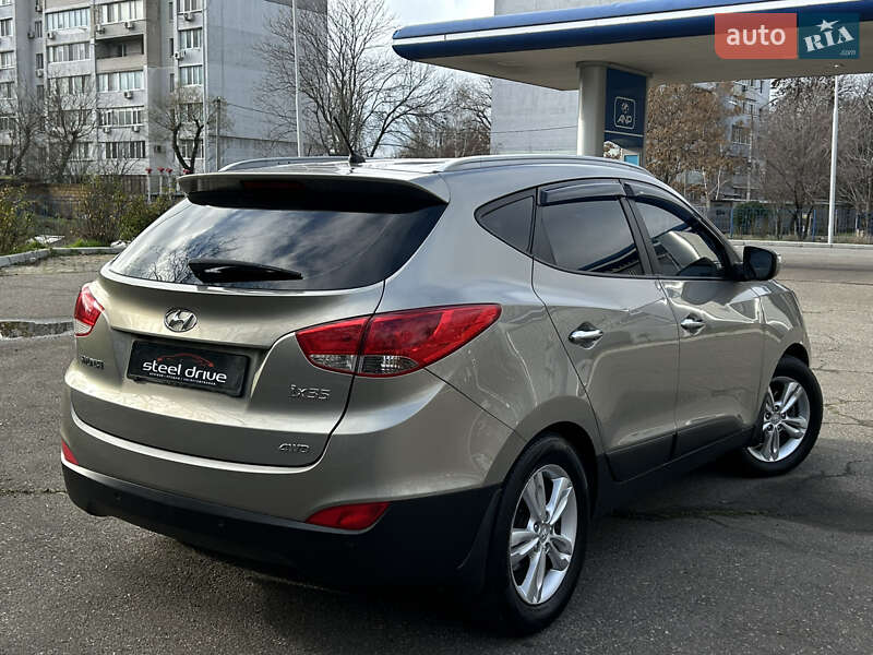 Внедорожник / Кроссовер Hyundai ix35 2010 в Николаеве фото 5 Внедорожник / Кроссовер Hyundai ix35 2010 в Николаеве