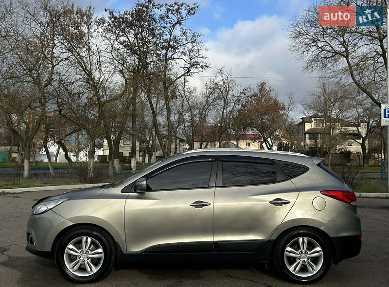 Внедорожник / Кроссовер Hyundai ix35 2010 в Николаеве фото 8 Внедорожник / Кроссовер Hyundai ix35 2010 в Николаеве