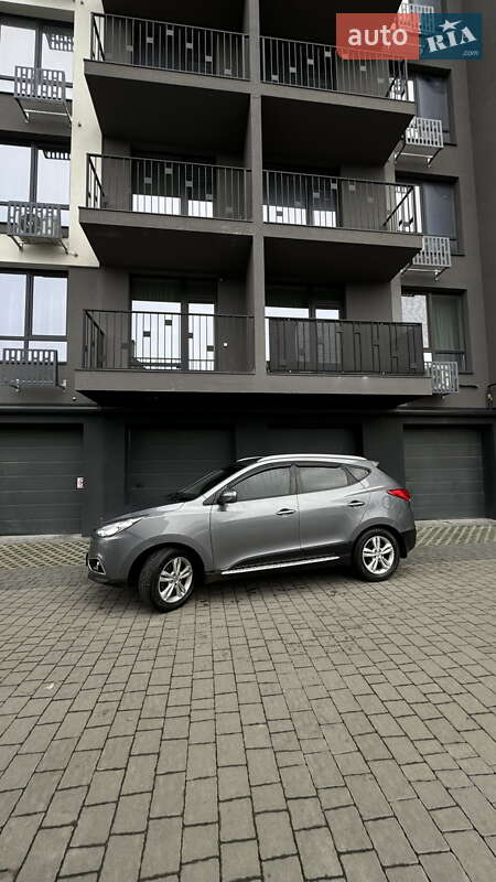Позашляховик / Кросовер Hyundai ix35 2013 в Івано-Франківську