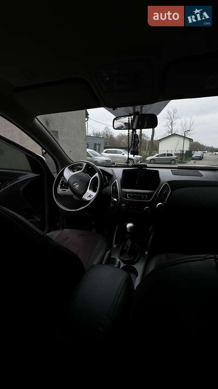 Позашляховик / Кросовер Hyundai ix35 2013 в Івано-Франківську