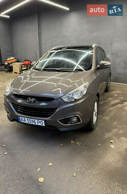 Внедорожник / Кроссовер Hyundai ix35 2012 в Киеве
