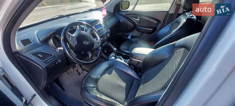 Внедорожник / Кроссовер Hyundai ix35 2010 в Запорожье
