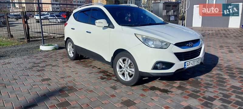 Внедорожник / Кроссовер Hyundai ix35 2010 в Запорожье