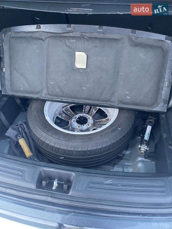 Внедорожник / Кроссовер Hyundai ix35 2011 в Чернигове