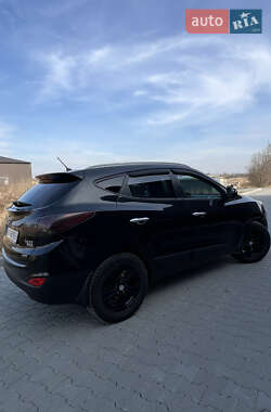 Позашляховик / Кросовер Hyundai ix35 2011 в Івано-Франківську