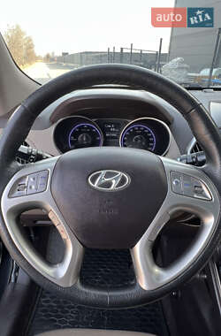 Позашляховик / Кросовер Hyundai ix35 2011 в Івано-Франківську