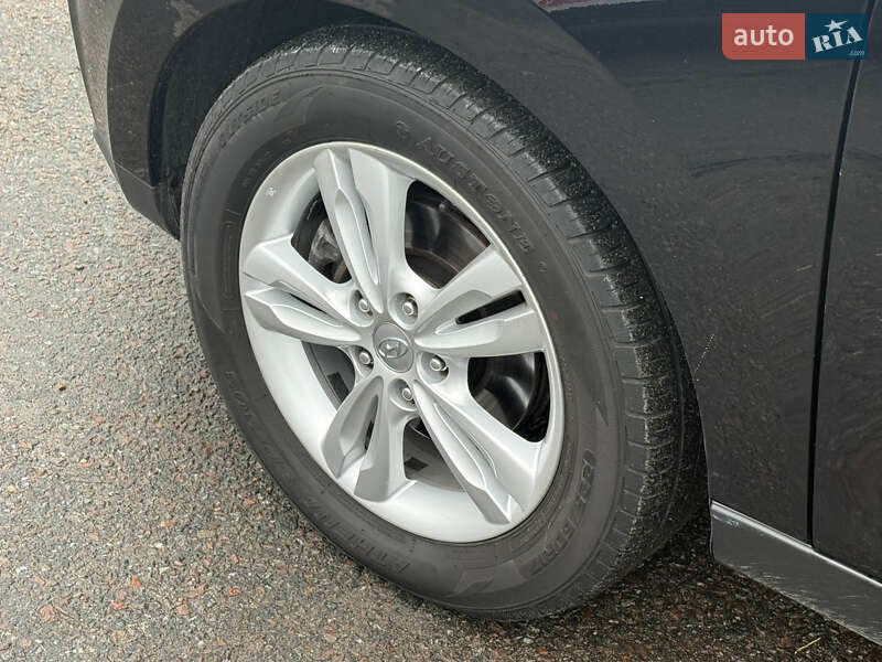 Позашляховик / Кросовер Hyundai ix35 2012 в Рівному