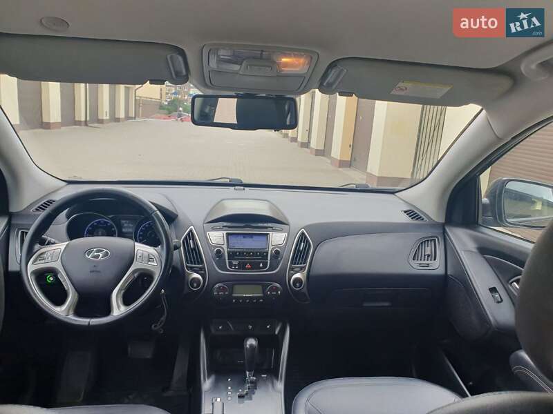 Позашляховик / Кросовер Hyundai ix35 2010 в Хмельницькому