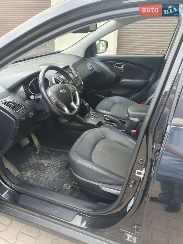 Позашляховик / Кросовер Hyundai ix35 2010 в Хмельницькому