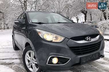 Позашляховик / Кросовер Hyundai ix35 2011 в Чернівцях