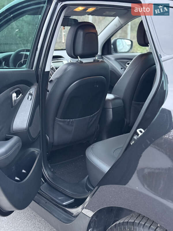 Позашляховик / Кросовер Hyundai ix35 2010 в Вінниці