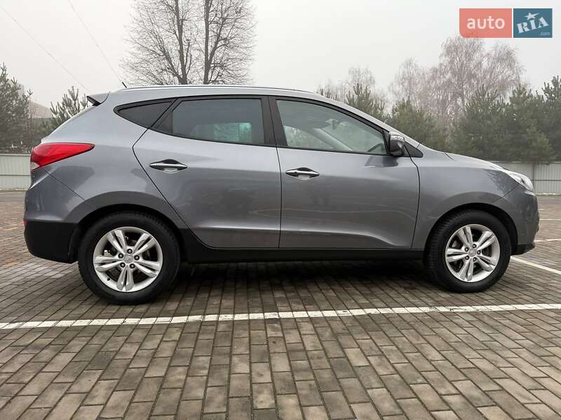 Позашляховик / Кросовер Hyundai ix35 2013 в Луцьку