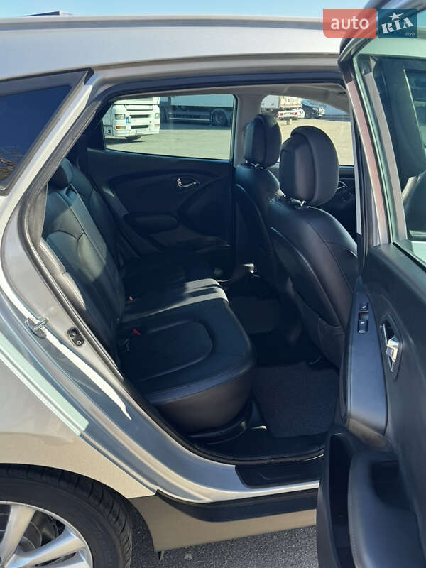Позашляховик / Кросовер Hyundai ix35 2011 в Кривому Озері