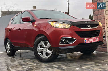 Позашляховик / Кросовер Hyundai ix35 2010 в Рівному