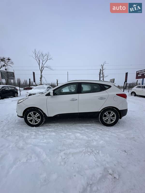 Внедорожник / Кроссовер Hyundai ix35 2013 в Белогородке