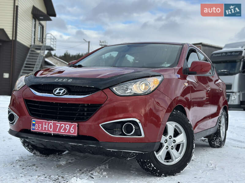 Позашляховик / Кросовер Hyundai ix35 2010 в Рівному