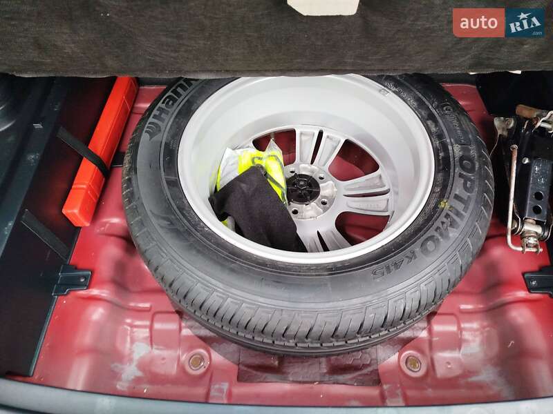 Внедорожник / Кроссовер Hyundai ix35 2011 в Кременце