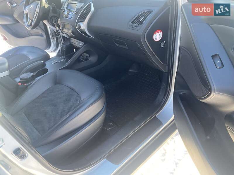 Внедорожник / Кроссовер Hyundai ix35 2012 в Чернигове фото 15 Внедорожник / Кроссовер Hyundai ix35 2012 в Чернигове