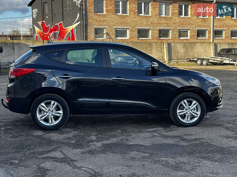 Позашляховик / Кросовер Hyundai ix35 2010 в Луцьку фото 6 Позашляховик / Кросовер Hyundai ix35 2010 в Луцьку