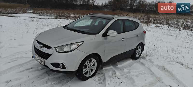 Внедорожник / Кроссовер Hyundai ix35 2010 в Харькове фото 3 Внедорожник / Кроссовер Hyundai ix35 2010 в Харькове