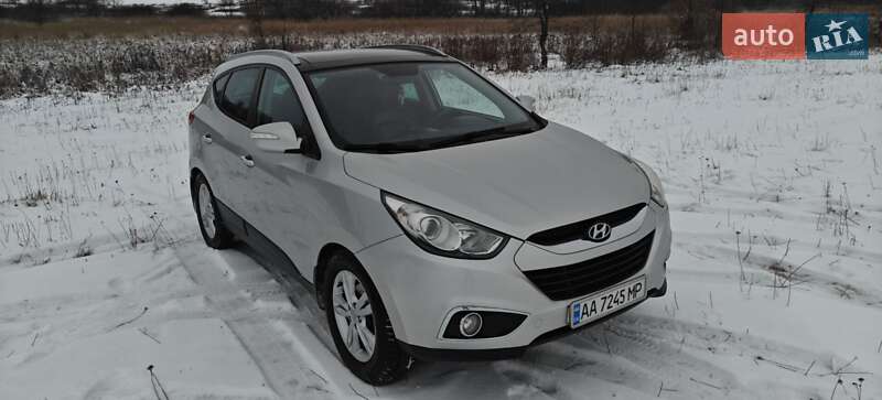 Внедорожник / Кроссовер Hyundai ix35 2010 в Харькове фото 4 Внедорожник / Кроссовер Hyundai ix35 2010 в Харькове