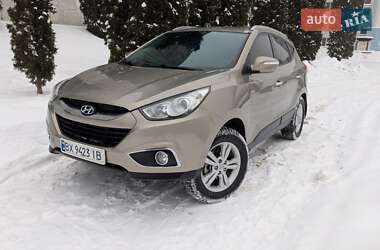 Внедорожник / Кроссовер Hyundai ix35 2010 в Хмельницком