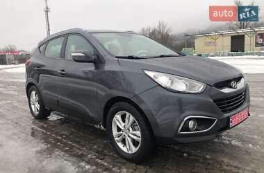 Позашляховик / Кросовер Hyundai ix35 2011 в Чернівцях