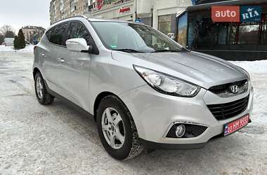 Внедорожник / Кроссовер Hyundai ix35 2010 в Луцке