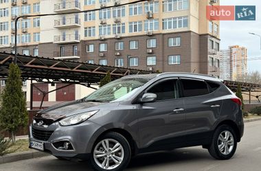 Внедорожник / Кроссовер Hyundai ix35 2011 в Одессе