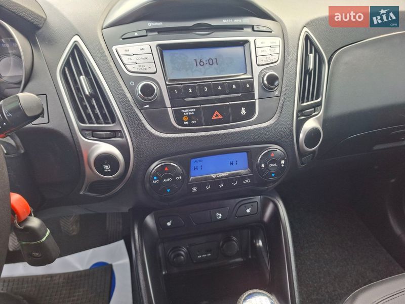 Внедорожник / Кроссовер Hyundai ix35 2012 в Ивано-Франковске