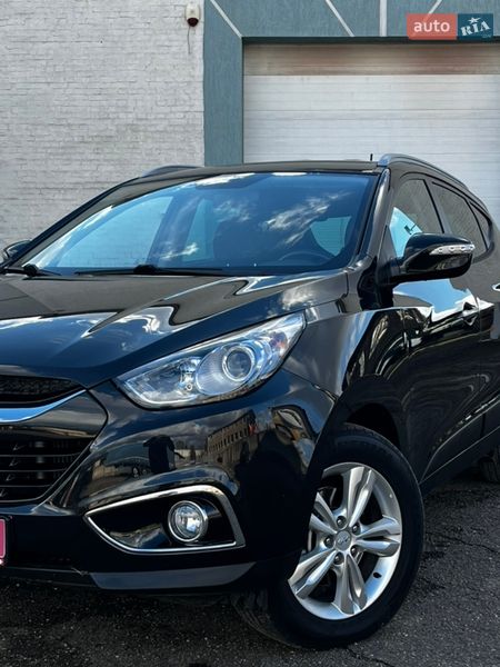 Внедорожник / Кроссовер Hyundai ix35 2010 в Луцке