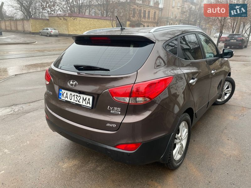 Внедорожник / Кроссовер Hyundai ix35 2013 в Кривом Роге