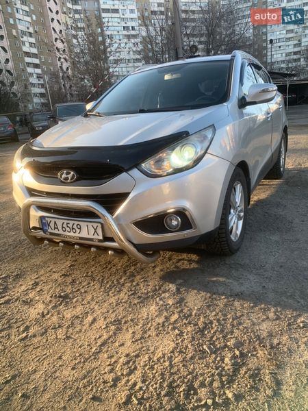 Внедорожник / Кроссовер Hyundai ix35 2010 в Киеве