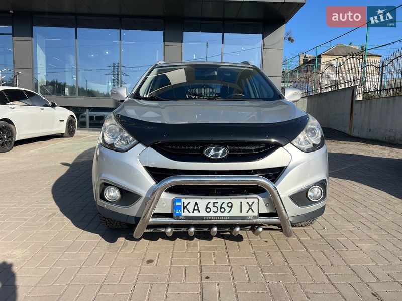 Внедорожник / Кроссовер Hyundai ix35 2010 в Киеве