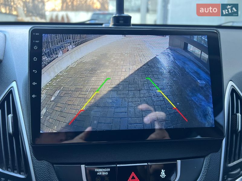 Внедорожник / Кроссовер Hyundai ix35 2010 в Киеве