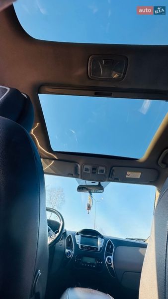 Внедорожник / Кроссовер Hyundai ix35 2013 в Черновцах