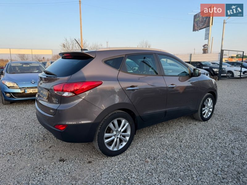 Внедорожник / Кроссовер Hyundai ix35 2012 в Ивано-Франковске