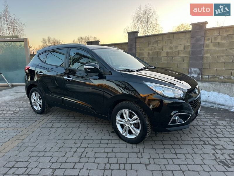 Внедорожник / Кроссовер Hyundai ix35 2012 в Дубно