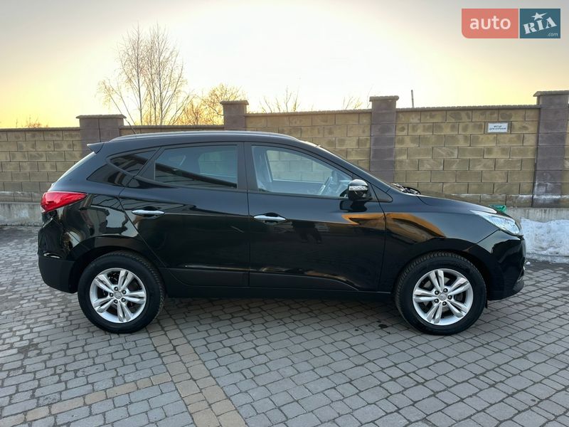 Внедорожник / Кроссовер Hyundai ix35 2012 в Дубно
