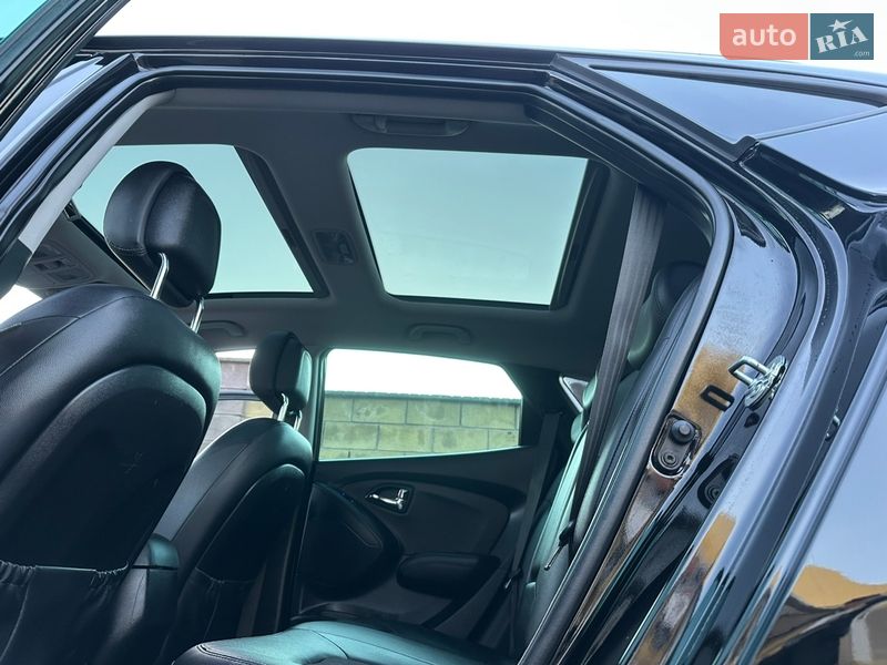 Внедорожник / Кроссовер Hyundai ix35 2012 в Дубно