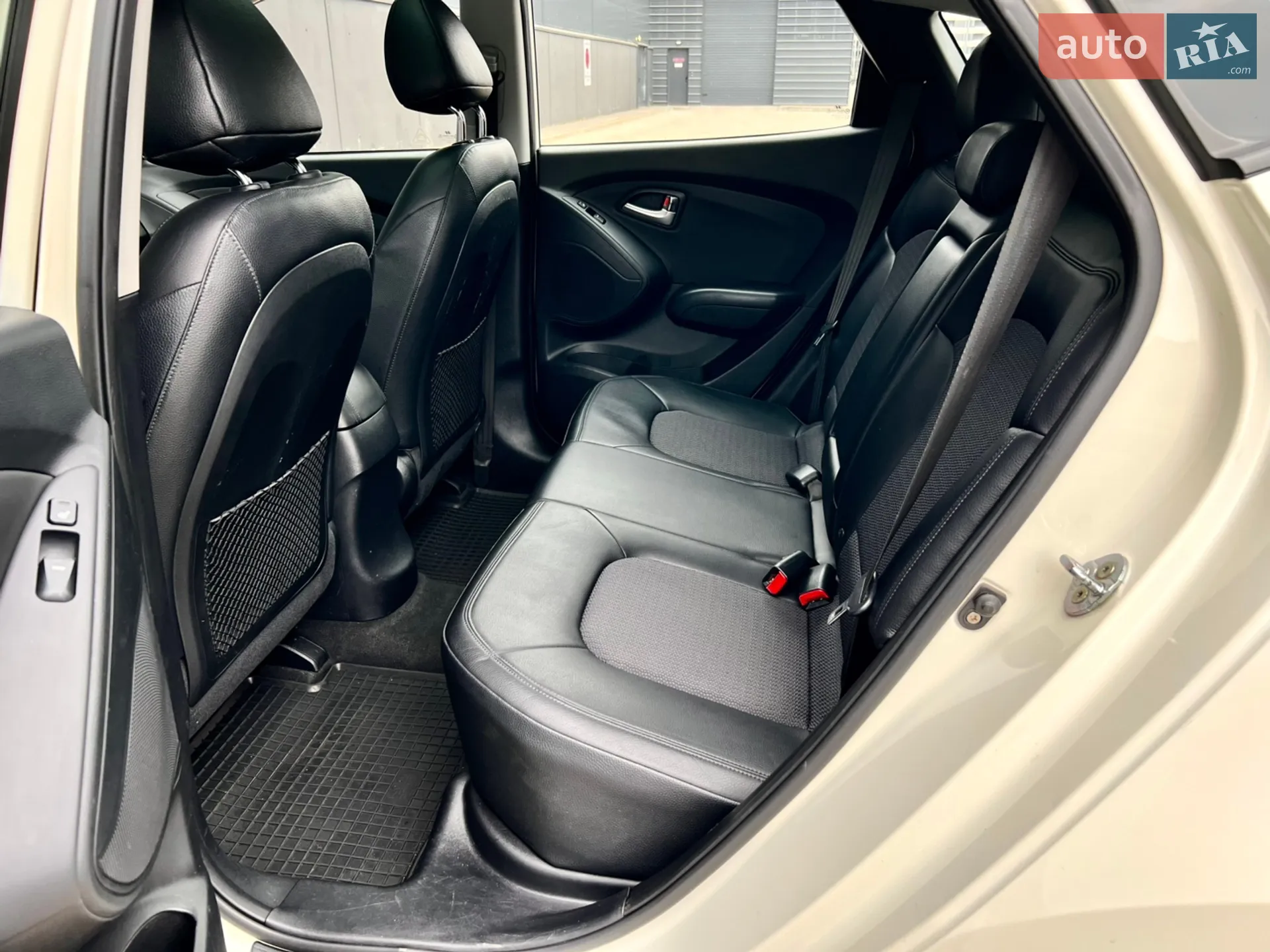 2010 Hyundai ix35 - мініатюра 41