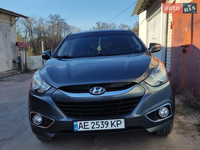 Внедорожник / Кроссовер Hyundai ix35 2010 в Днепре