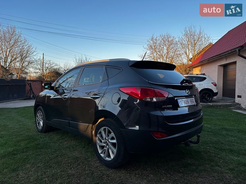 Внедорожник / Кроссовер Hyundai ix35 2011 в Ивано-Франковске