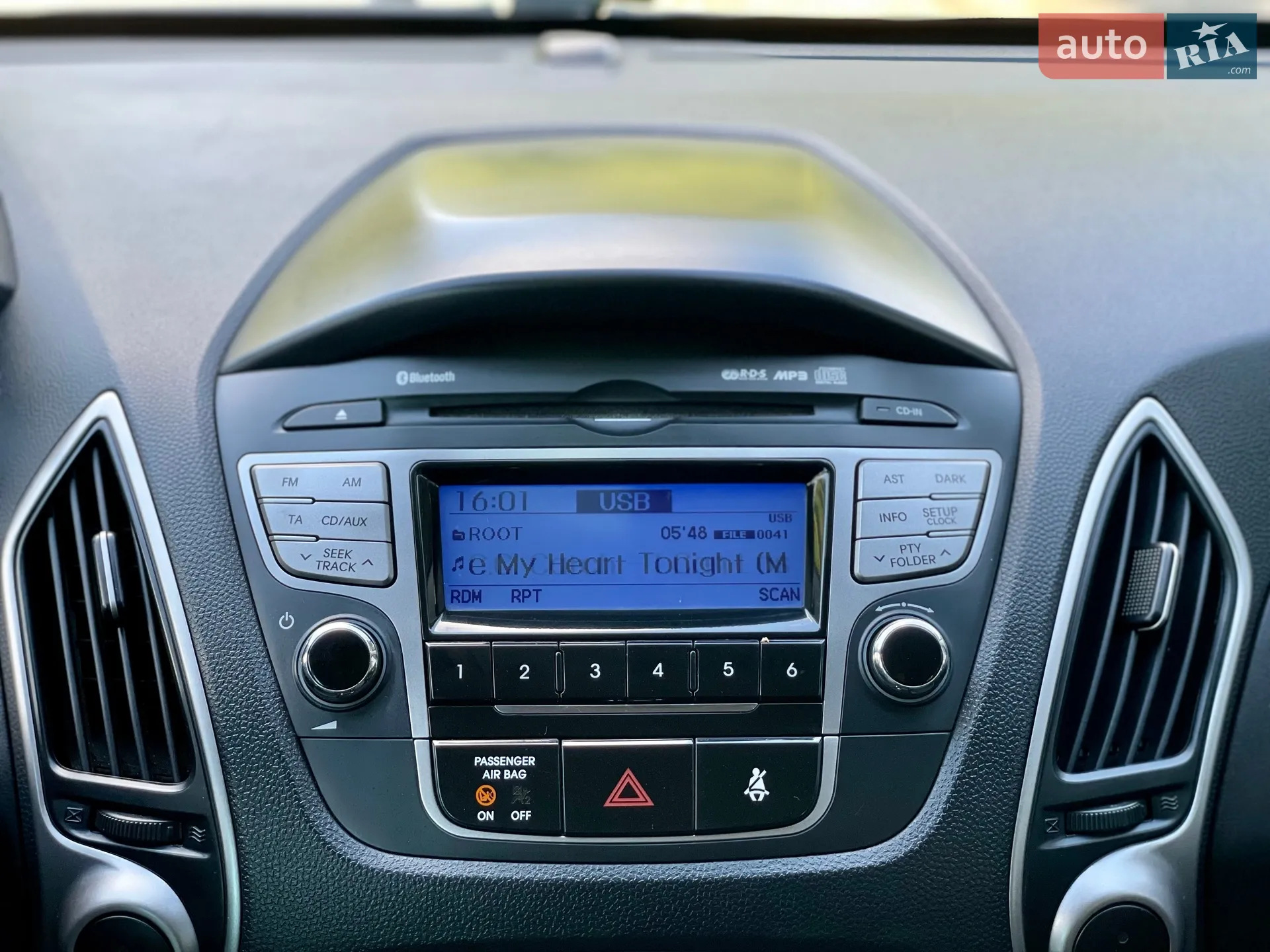 2010 Hyundai ix35 - мініатюра 63
