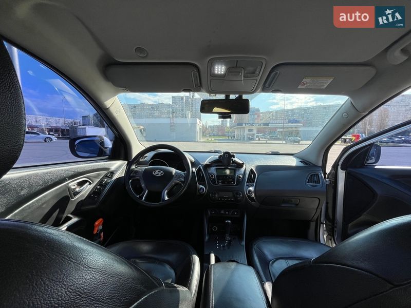 Внедорожник / Кроссовер Hyundai ix35 2011 в Харькове