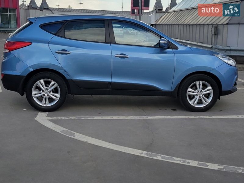 Внедорожник / Кроссовер Hyundai ix35 2012 в Киеве фото 2 Внедорожник / Кроссовер Hyundai ix35 2012 в Киеве